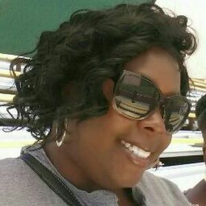 Meet your Posher, Lenise